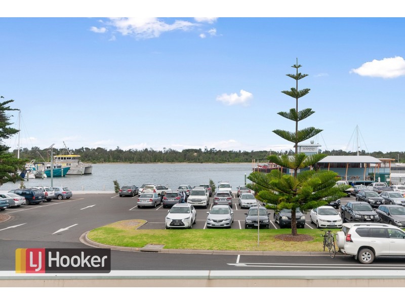 1/247 Esplanade, Lakes Entrance VIC 3909