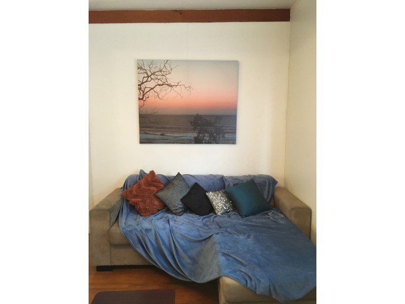 8/15 Lyrebird Court, Lakes Entrance VIC 3909