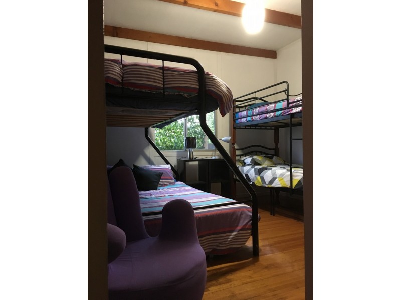 8/15 Lyrebird Court, Lakes Entrance VIC 3909