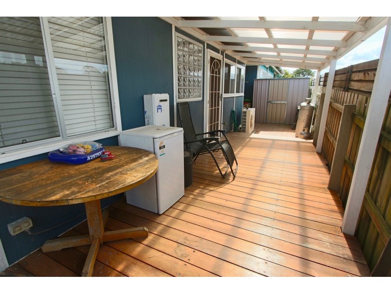 8/15 Lyrebird Court, Lakes Entrance VIC 3909