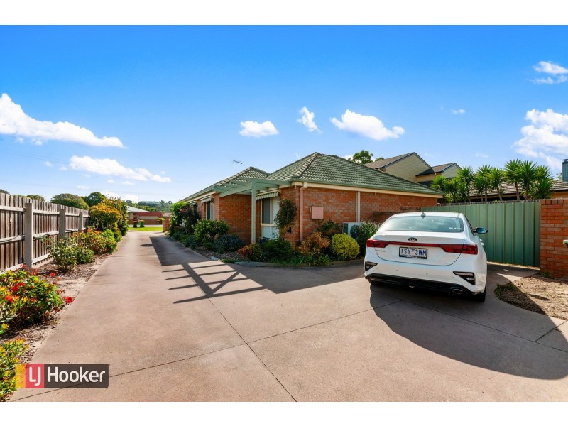 1/64 Roadknight Street, Lakes Entrance VIC 3909