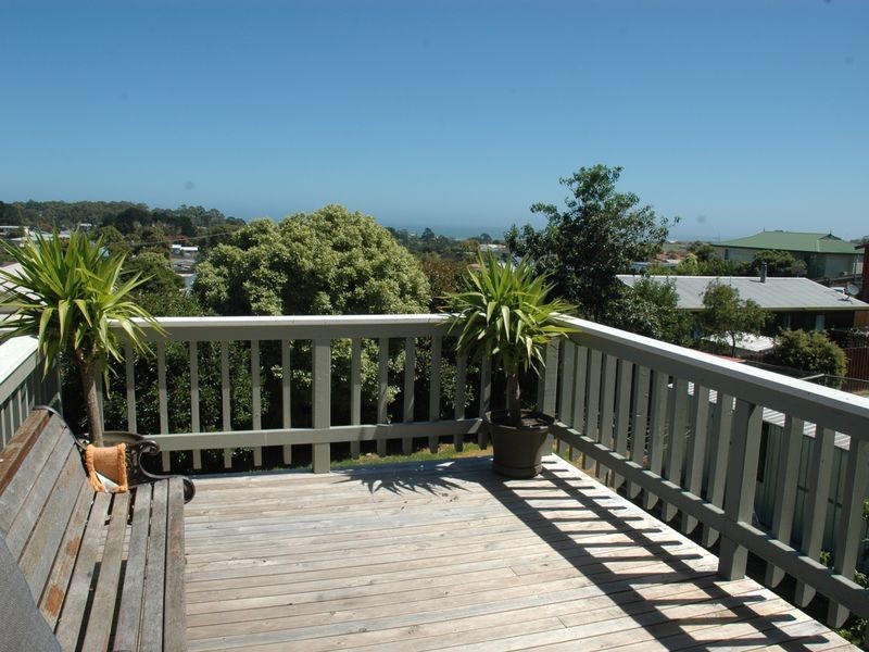 164 Thorpes Lane, Lakes Entrance VIC 3909