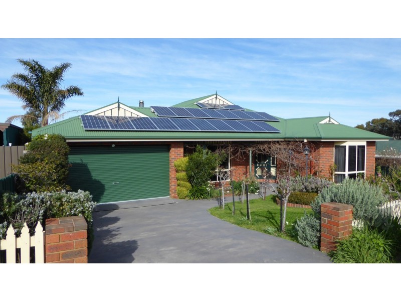 59 O’Neills Road, Lakes Entrance VIC 3909
