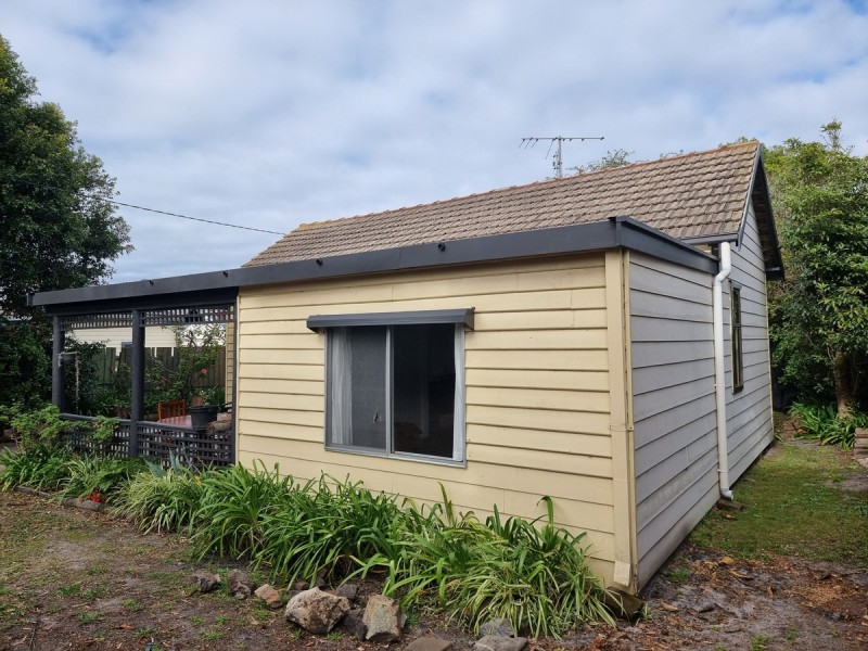 68 Roadknight Street, Lakes Entrance VIC 3909