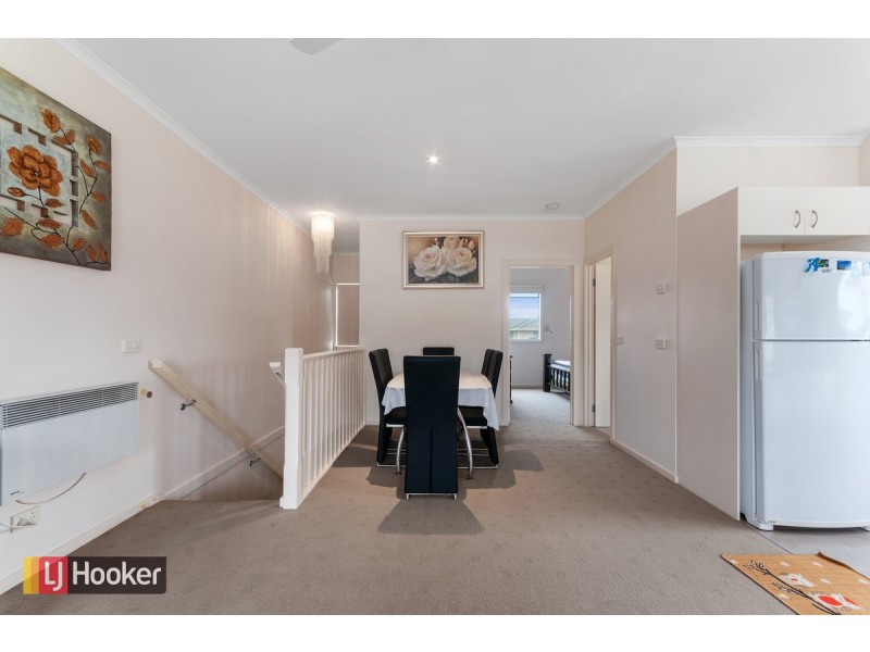 7/83 Esplanade, Lakes Entrance VIC 3909