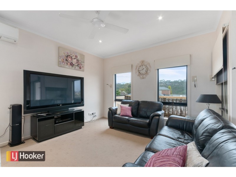 7/83 Esplanade, Lakes Entrance VIC 3909