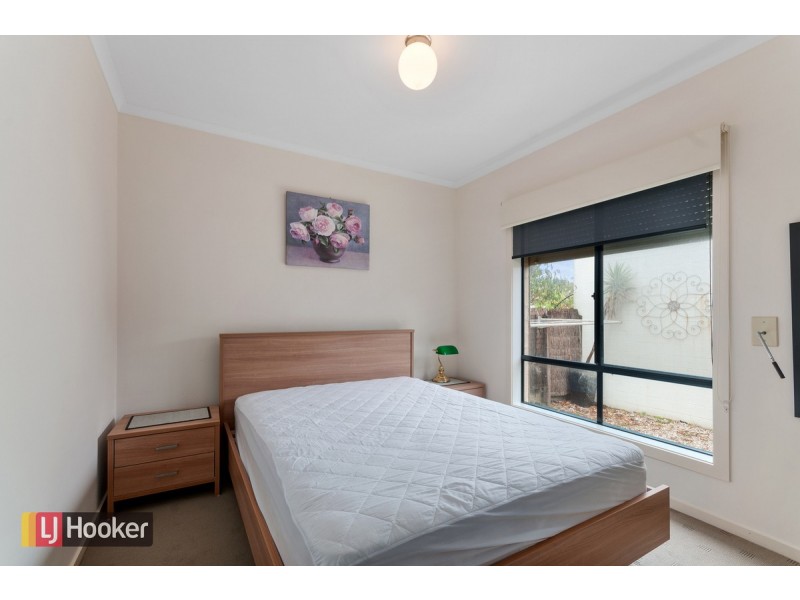 7/83 Esplanade, Lakes Entrance VIC 3909