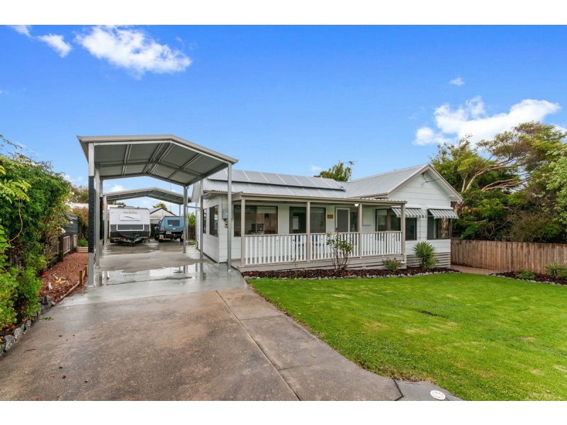 5 George Street, Lakes Entrance VIC 3909