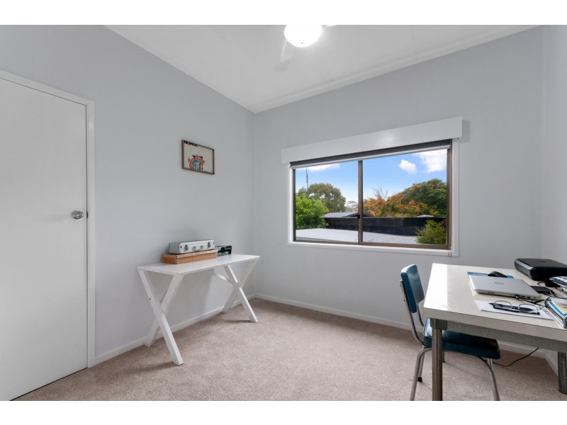 5 George Street, Lakes Entrance VIC 3909