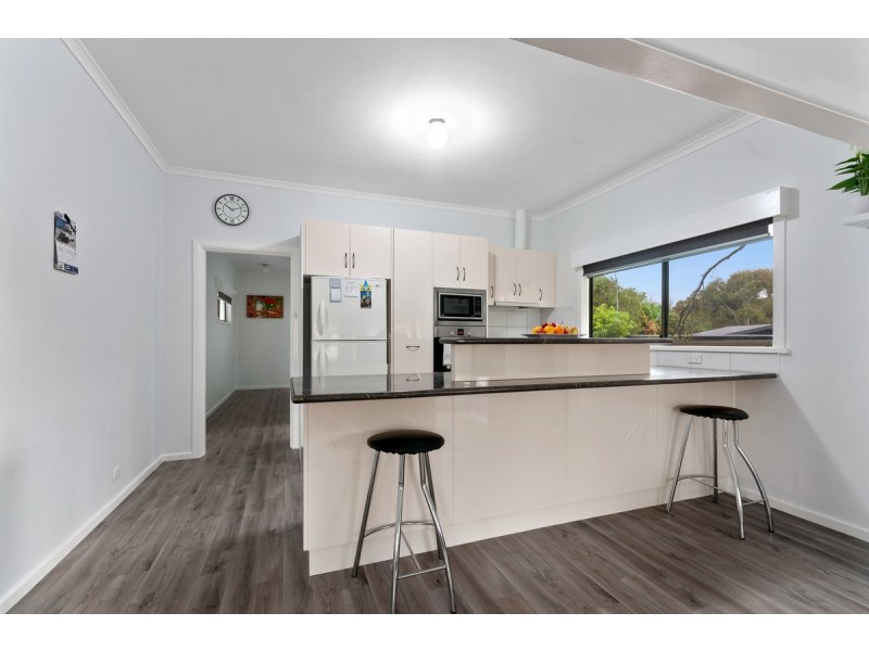 5 George Street, Lakes Entrance VIC 3909