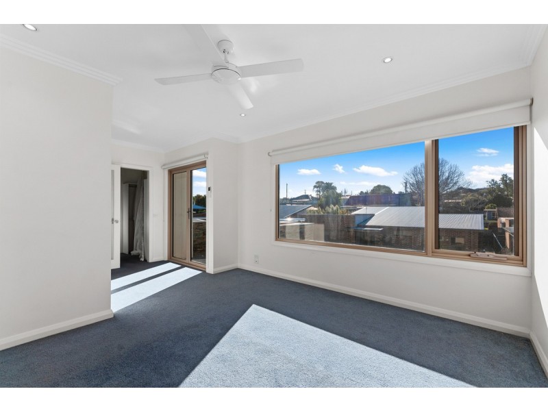 11 Penang Boardwalk, Lakes Entrance VIC 3909