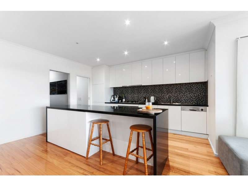 49 Morton Drive, Eastwood VIC 3875