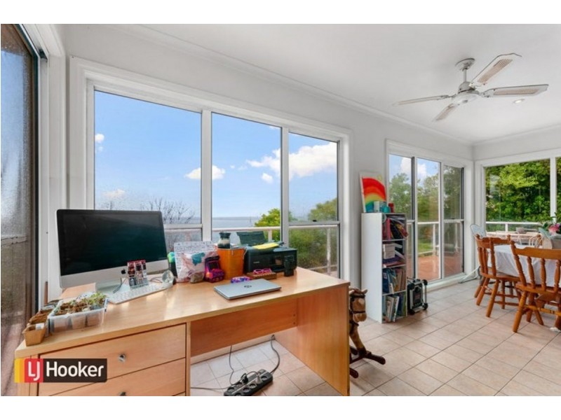 21 Archibold Drive, Metung VIC 3904