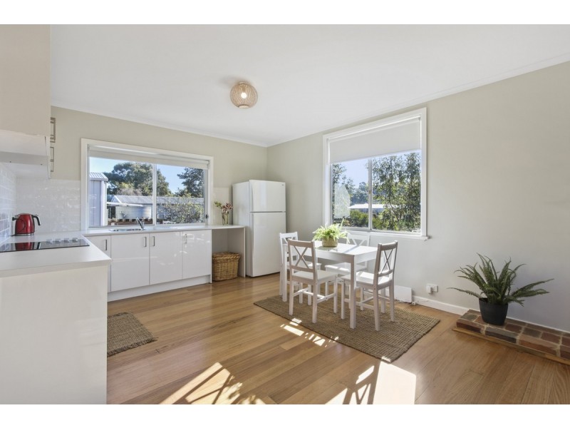 14 Hugh Street, Metung VIC 3904