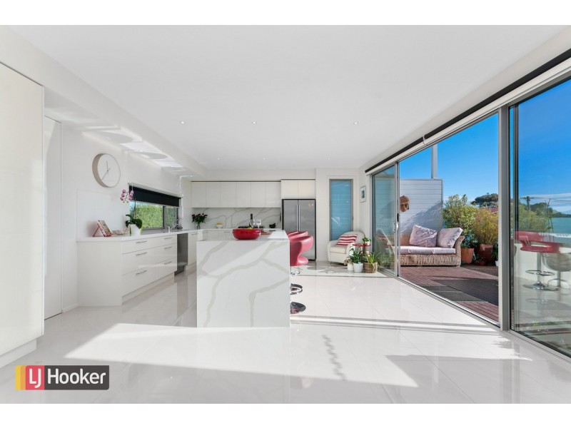 45 Lakeside Drive, Lake Tyers Beach VIC 3909