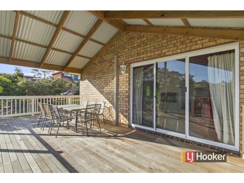 3 Point Road, Kalimna VIC 3909