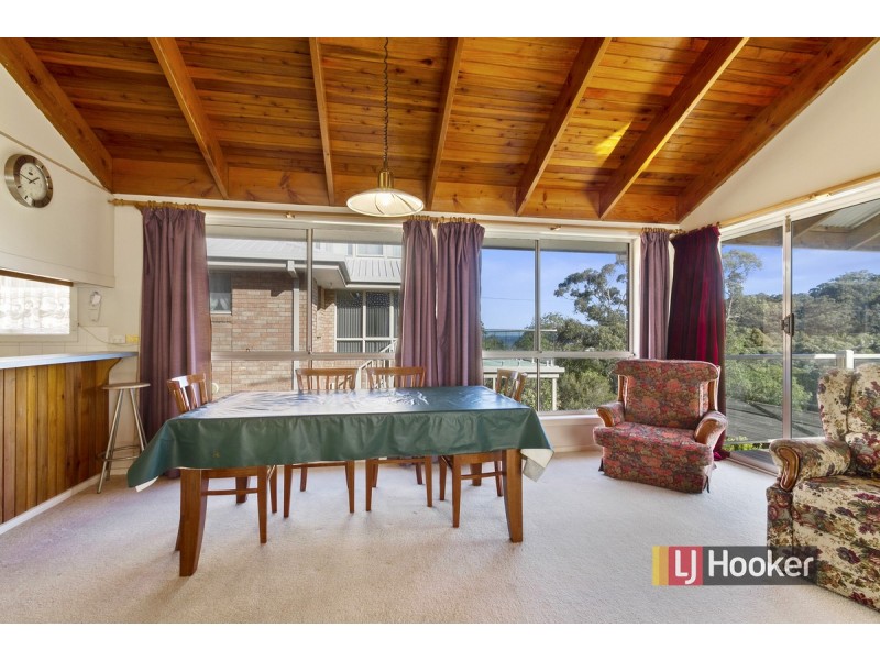 3 Point Road, Kalimna VIC 3909