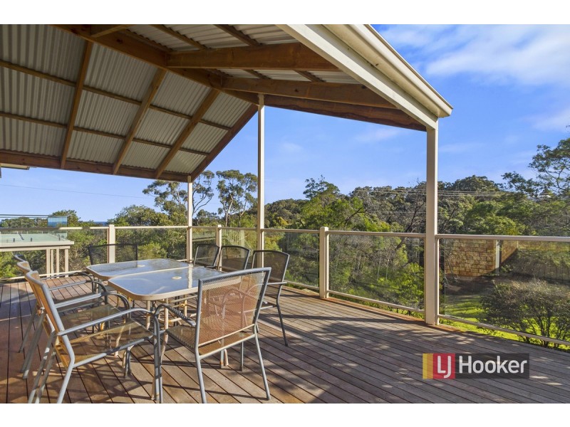 3 Point Road, Kalimna VIC 3909