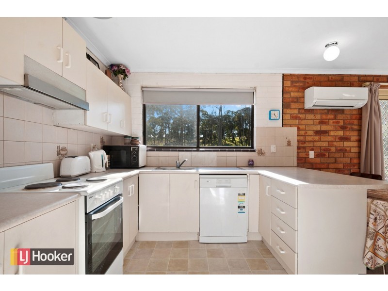 2/23 Gold Ring Road, Lakes Entrance VIC 3909