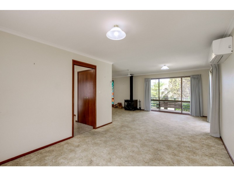 170 Myer Street, Lakes Entrance VIC 3909
