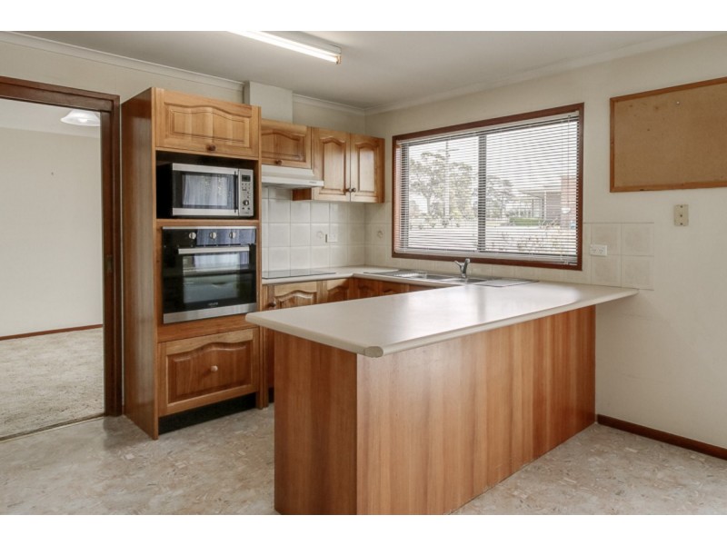 170 Myer Street, Lakes Entrance VIC 3909