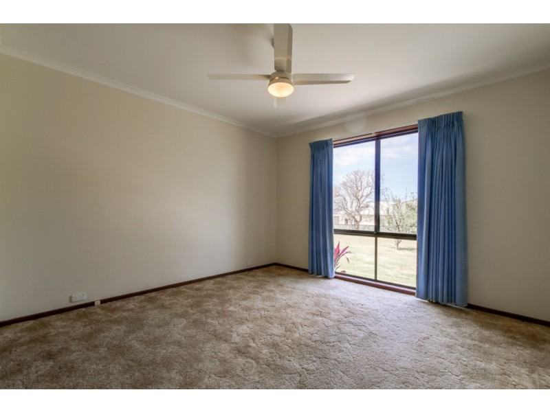 170 Myer Street, Lakes Entrance VIC 3909