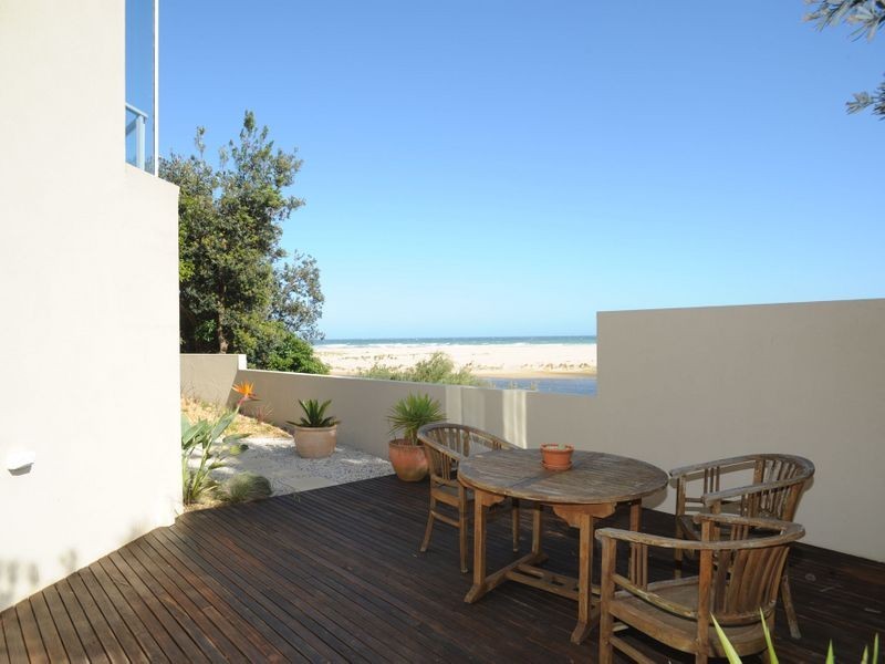 2/24 Skidale Close, Lake Tyers Beach VIC 3909