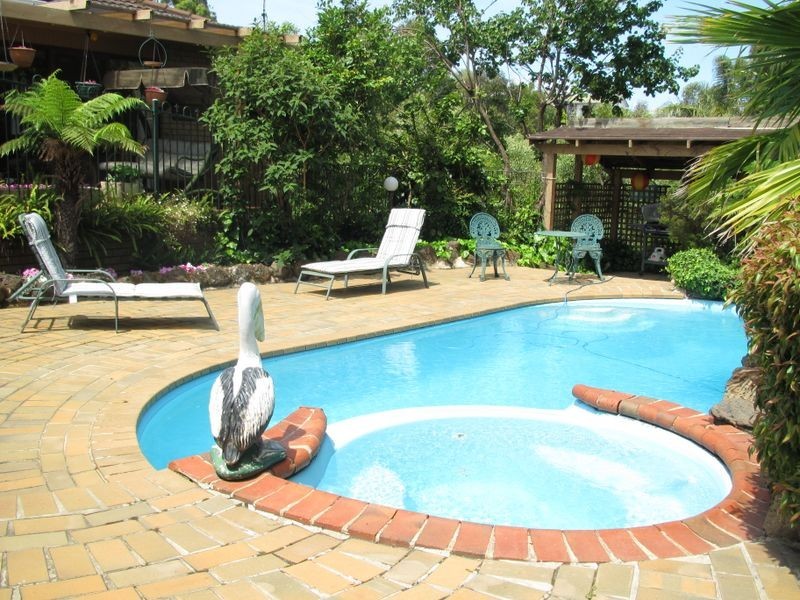 25 Wyrallah Street, Lakes Entrance VIC 3909