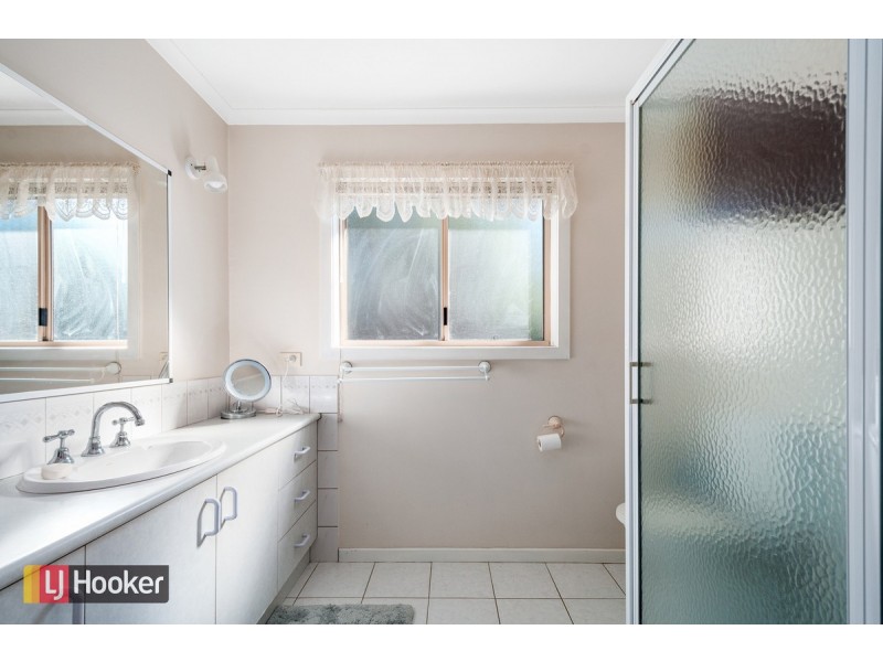 7 Clara Street, Kalimna VIC 3909