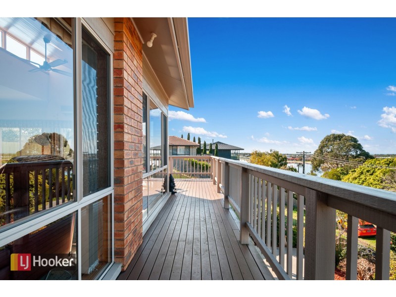 7 Clara Street, Kalimna VIC 3909