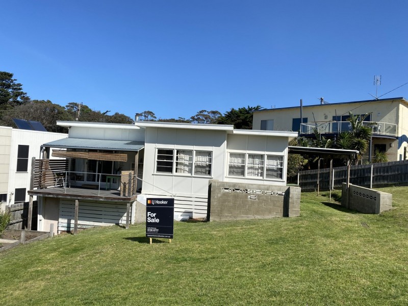 22 Cross Street, Lake Tyers Beach VIC 3909