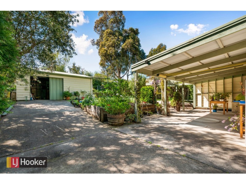 49 Gold Ring Road, Lakes Entrance VIC 3909