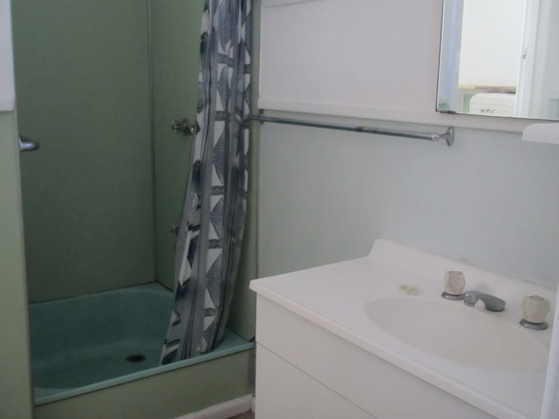 1/13 Middle Street, Lakes Entrance VIC 3909