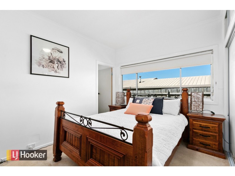 16 Bills Street, Lakes Entrance VIC 3909