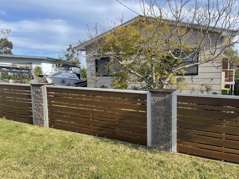 73 Capes Road, Lakes Entrance VIC 3909