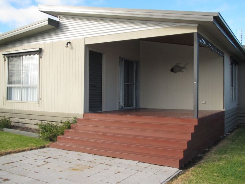 11 Bream Road, Lakes Entrance VIC 3909