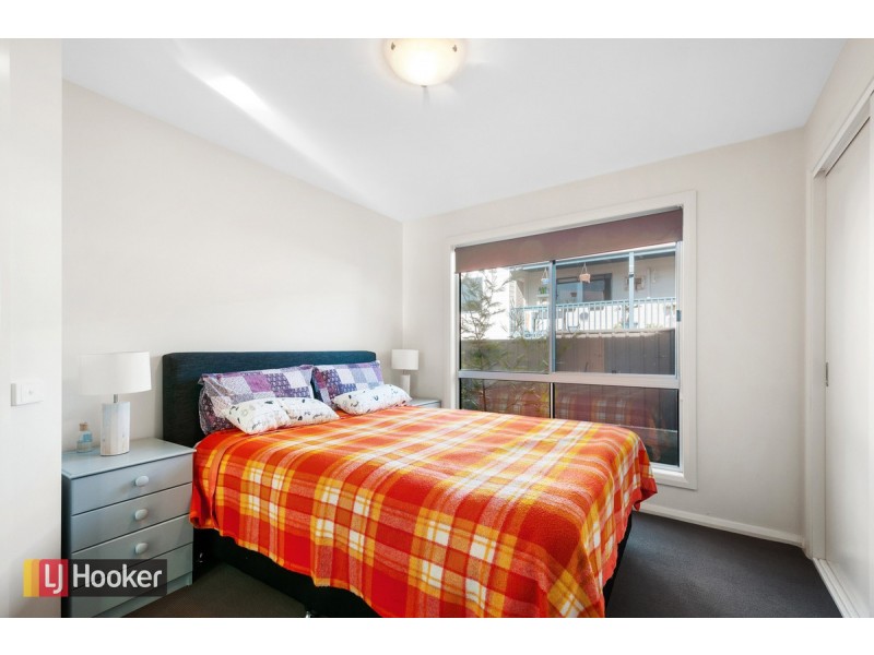 24 Laughtons Road, Kalimna VIC 3909