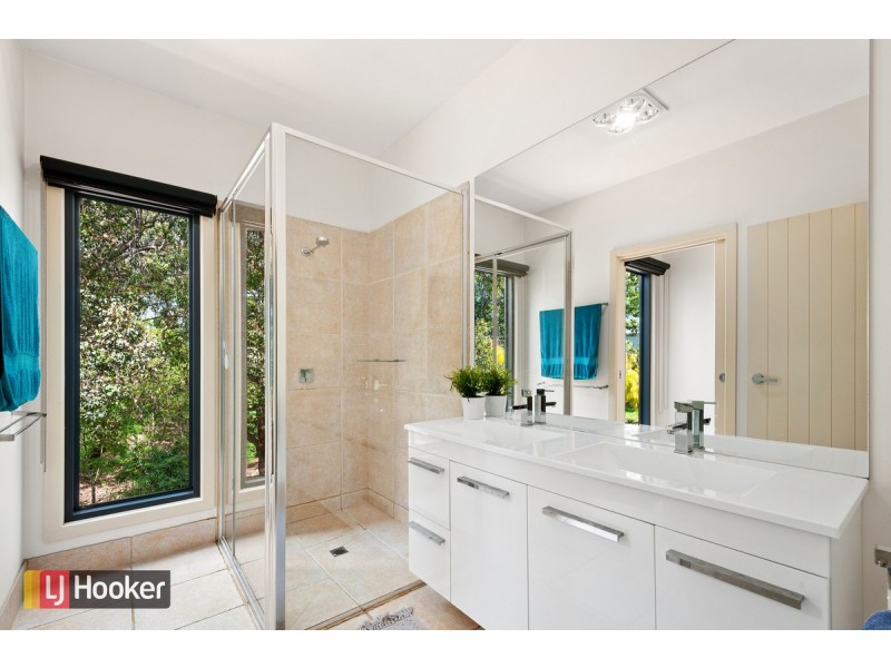 20 Kalimna Jetty Road, Kalimna VIC 3909