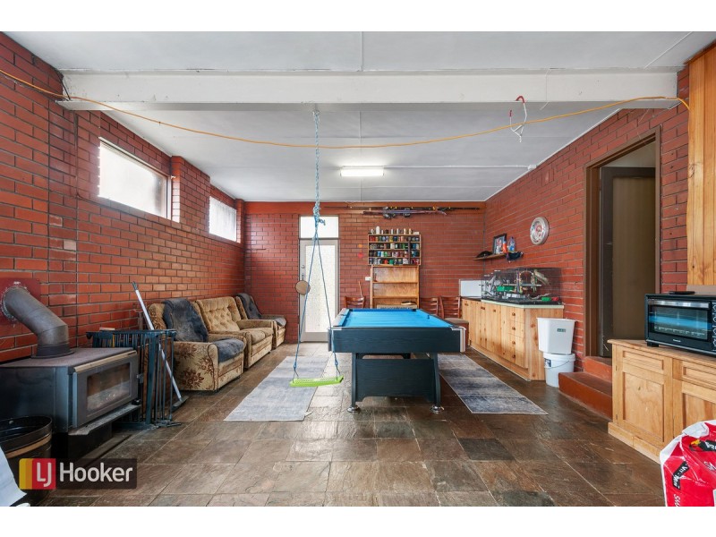 67 Seaview Parade, Kalimna VIC 3909