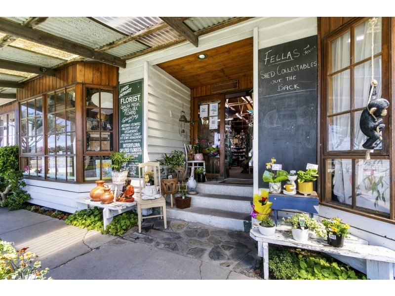 3 Bulmer Street, Lakes Entrance VIC 3909