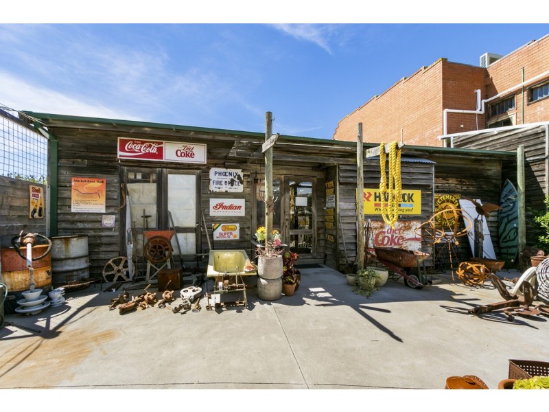 3 Bulmer Street, Lakes Entrance VIC 3909