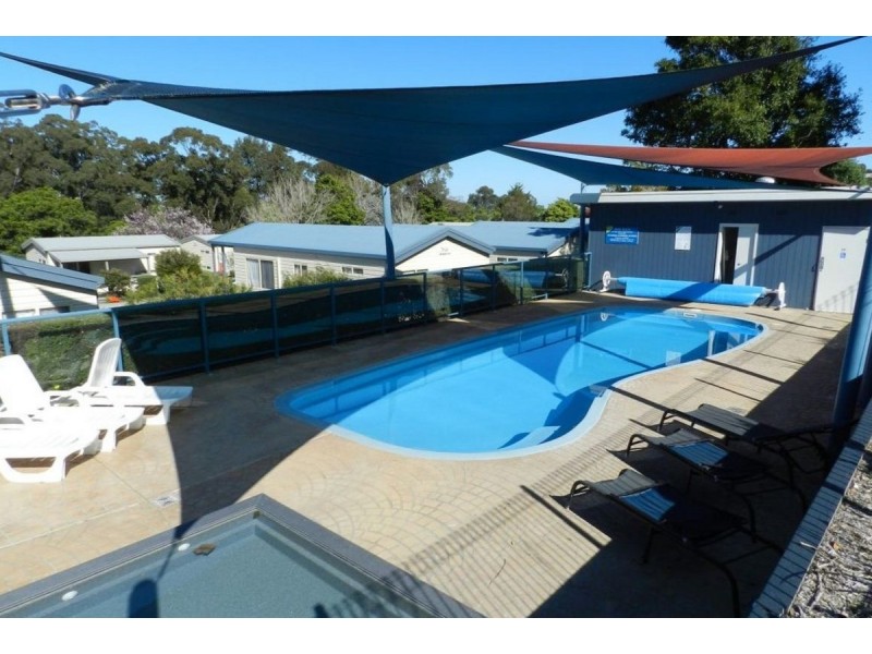 1 Mairburn Road, Metung VIC 3904