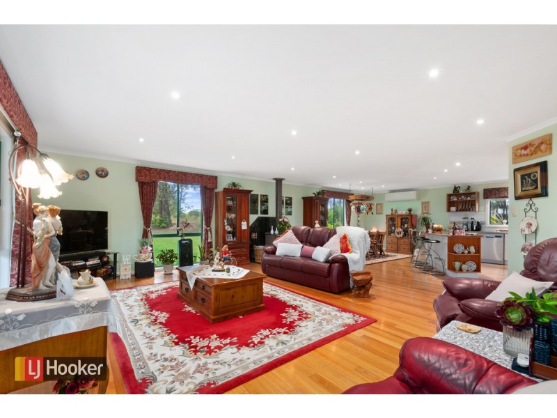 4 Allens Avenue, Wairewa VIC 3887