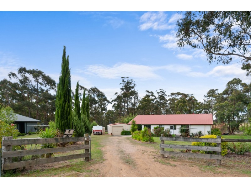 4 Allens Avenue, Wairewa VIC 3887