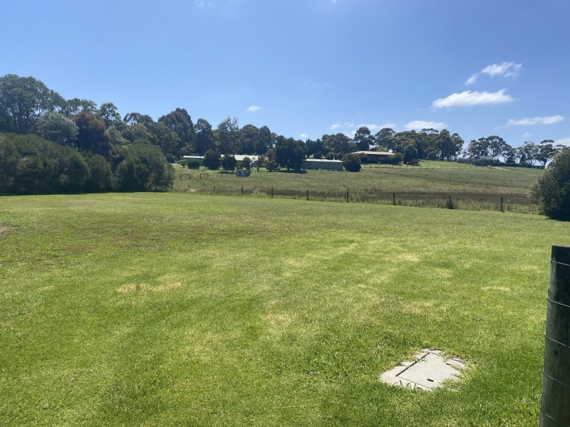 21 Redenbach Court, Swan Reach VIC 3903
