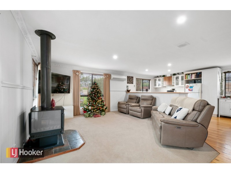 29 Hazel Road, Kalimna VIC 3909