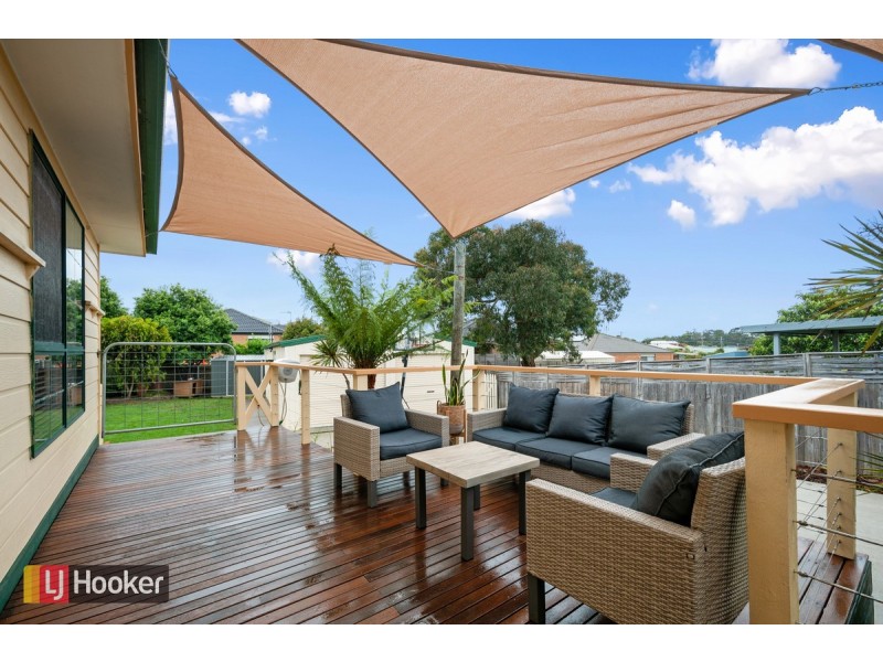 29 Hazel Road, Kalimna VIC 3909