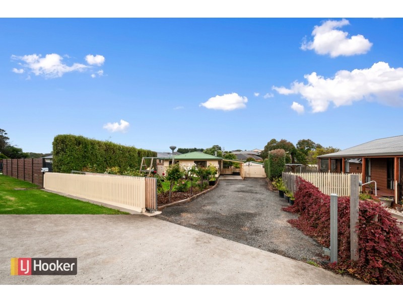 29 Hazel Road, Kalimna VIC 3909