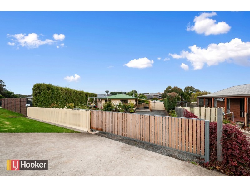 29 Hazel Road, Kalimna VIC 3909