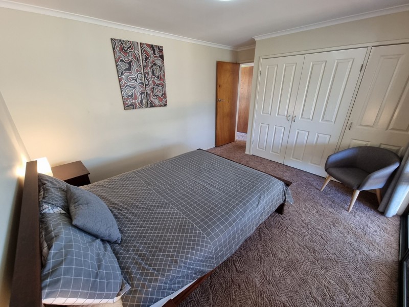 81 Capes Road, Lakes Entrance VIC 3909